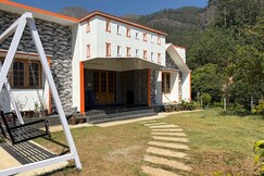 Munnar Mountain view cottage