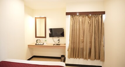 Subra Grand Room Type - Deluxe Non AC