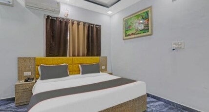 Hotel Shayam Palace Room Type - Deluxe Room