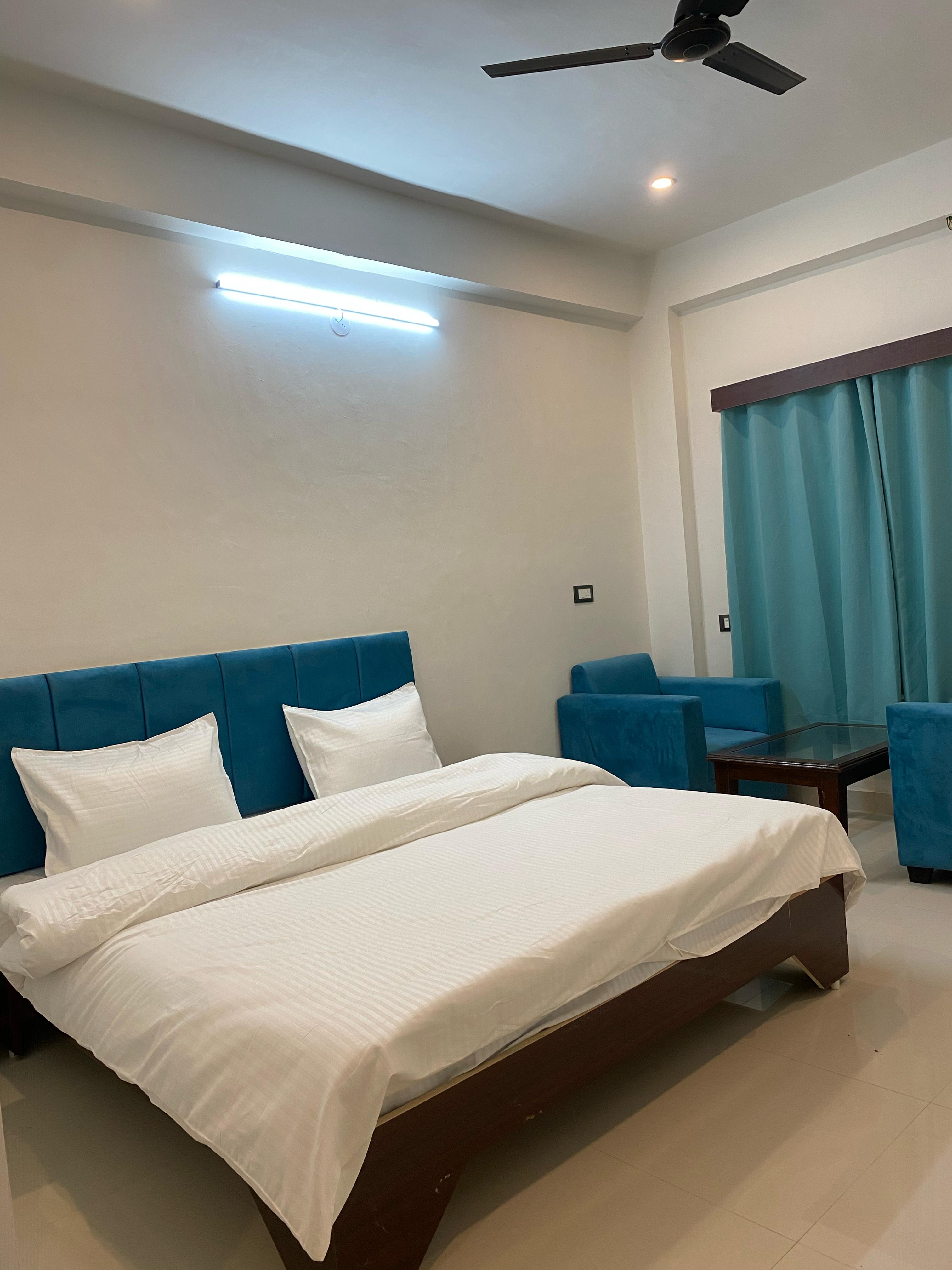 HARDEV RESIDENCY - Tap to explore photos