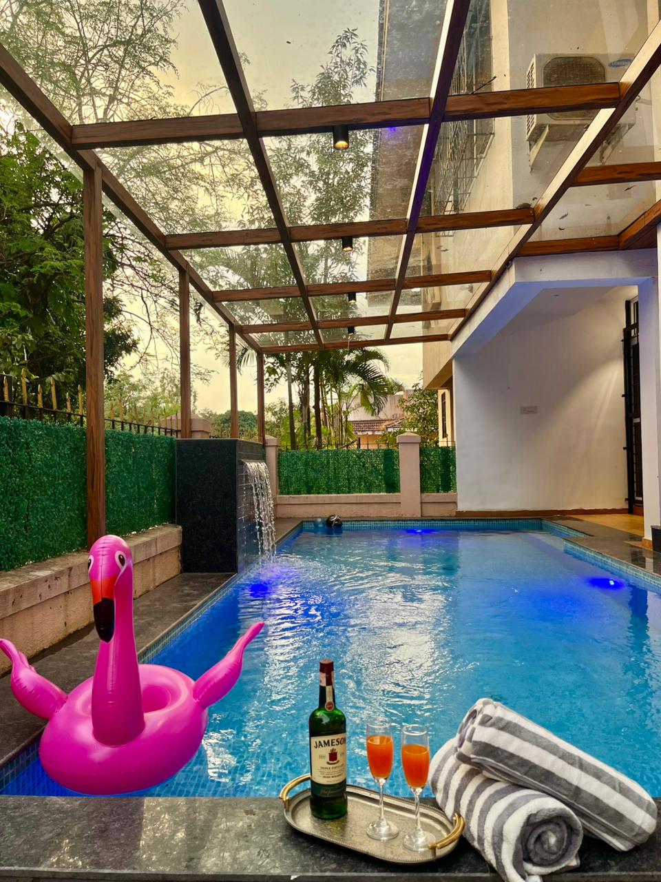 Blue Moon Villa 4 Bhk Lonavla - Tap to explore photos
