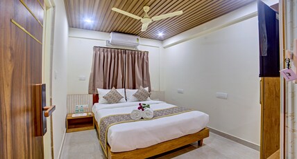 RedKEY Inn Room Type - Standard AC Room