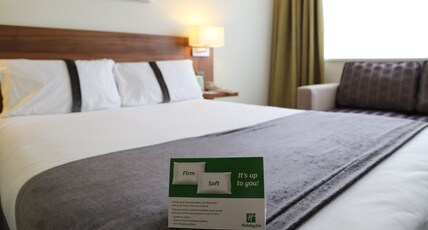 Holiday Inn Runcorn Room Type - 1 Double Standard Sofa Bed