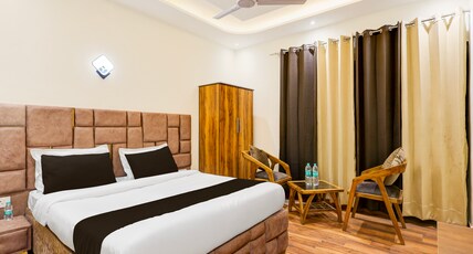 Hotel O Royals Room Type - Classic