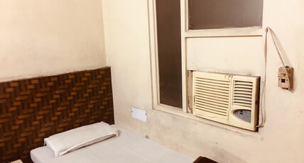 Hotel RB  Room Type - Deluxe Room