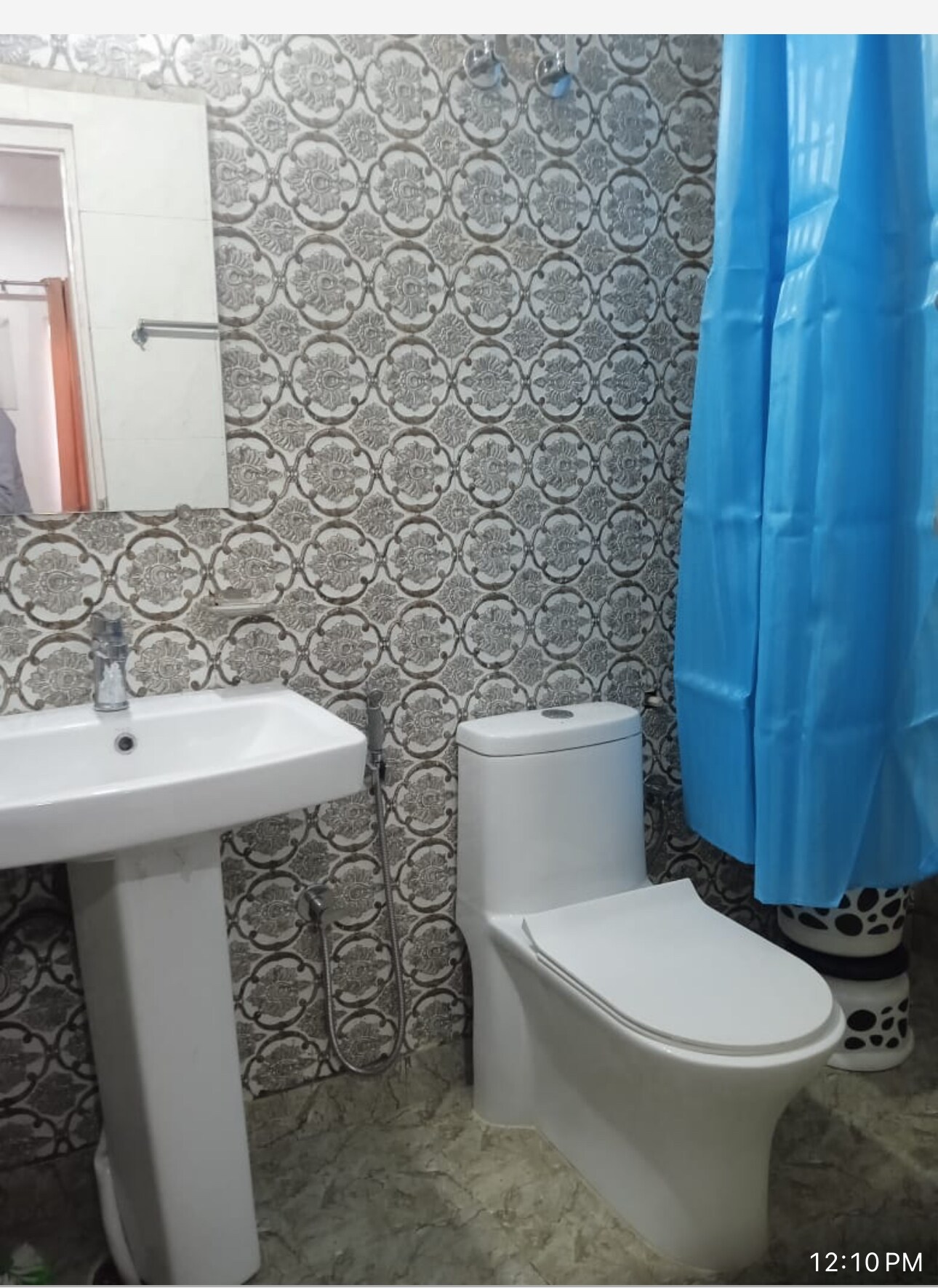Anand thirth Home stay - Tap to explore photos
