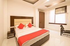Hotel O Melfort Inn