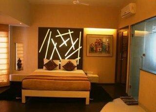 Terrace Gardens Guest House Room Type - Ultra Deluxe Suite