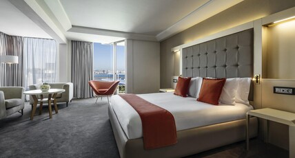 M Room Type - Junior Suite King Sea View