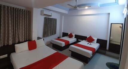 Hotel Royal Night Room Type - Deluxe Family Room (AC)
