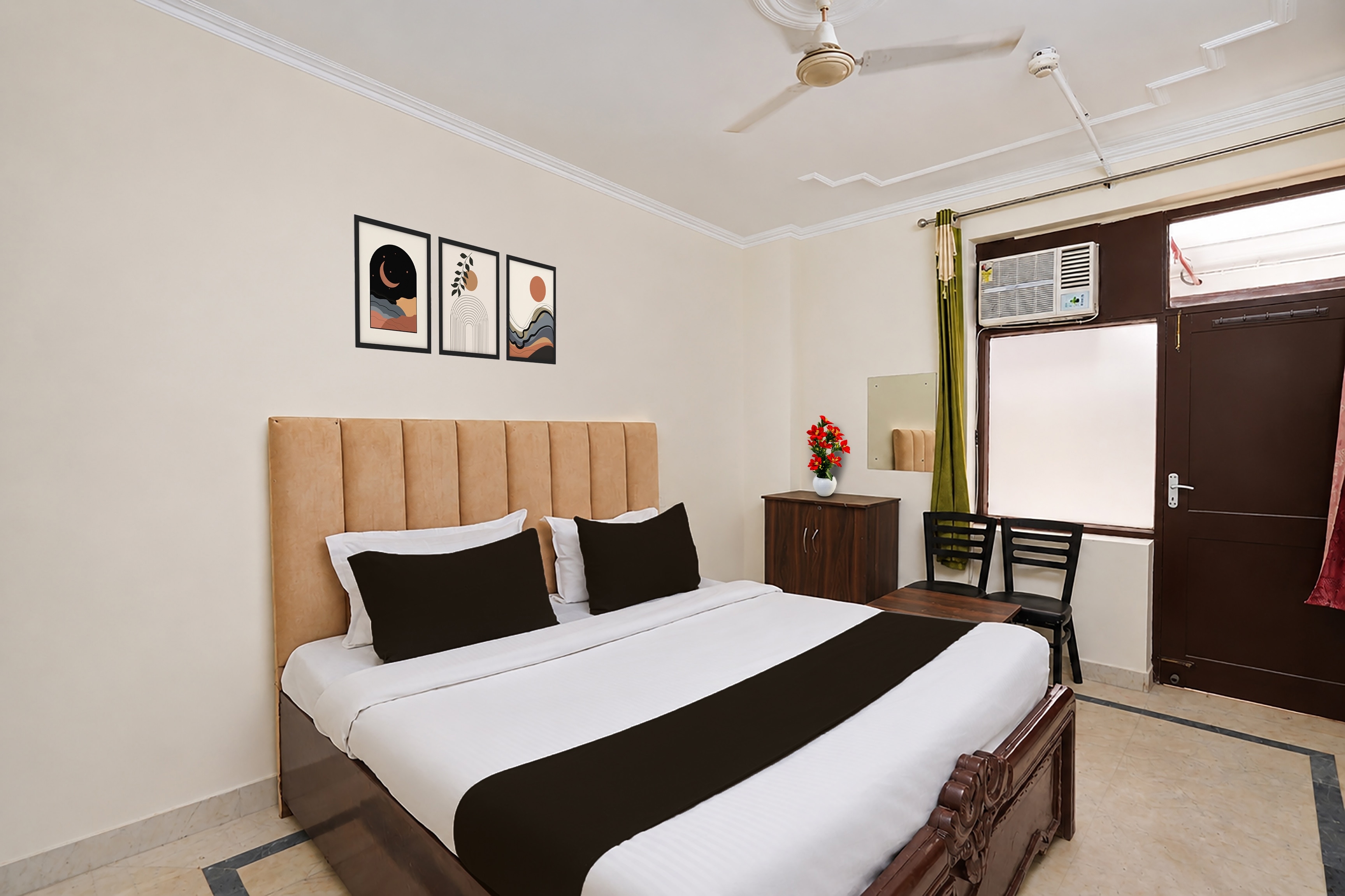 Super Hotel O Sector 45 A Chandigarh Formerly Sangam - Tap to explore photos
