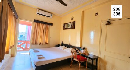 Hotel Rangamati Room Type - Deluxe Double Bed AC
