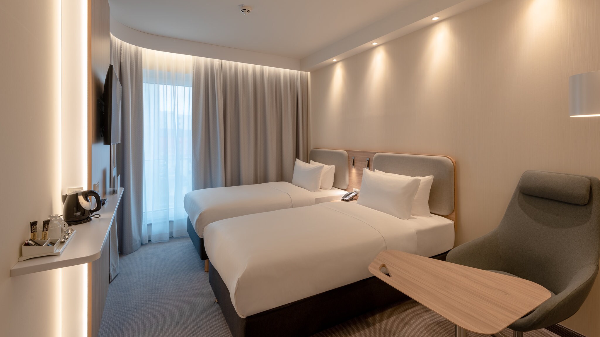 Holiday Inn Express Munich North, an IHG Hotel - Tap to explore photos