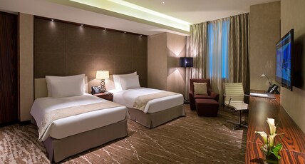 Millennium Plaza Hotel Doha Room Type - Club TWIN 