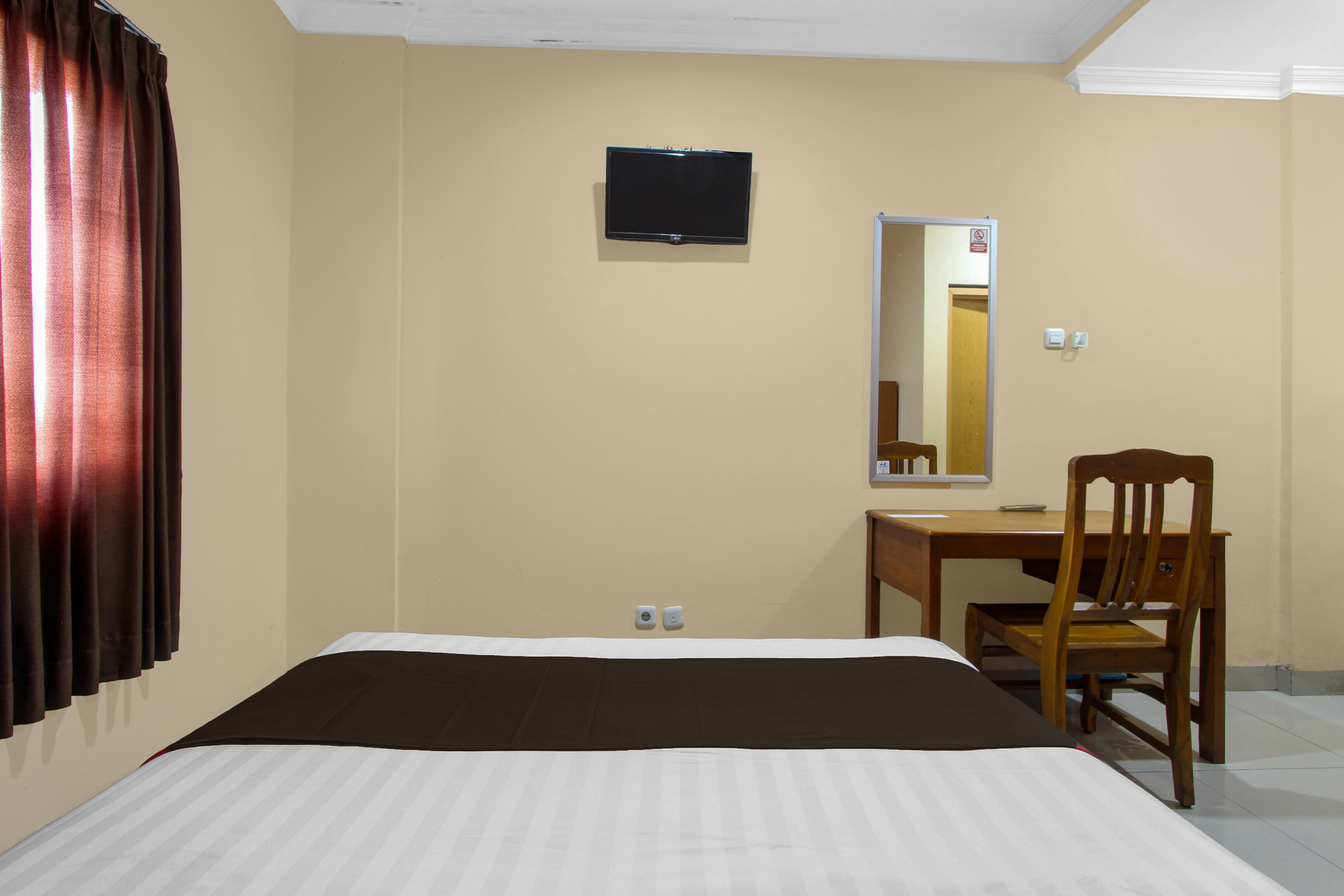 Hotel O near Universitas Gadjah Mada formerly Seruni Residence - Tap to explore photos
