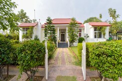 DanCenter Ayut Sidhhi Villa | 3BHK | Pvt Pool | Jaipur