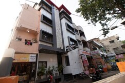 Hotel O Sai Plaza