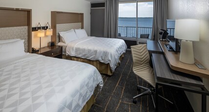 Holiday Inn DETROIT LAKES Room Type - 2 Queen Beds Standard Beach Access Holiday Inn DETROIT LAKES Room Type - 2 Queen Beds Standard Beach Access