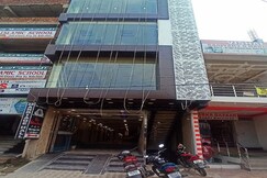 Hotel Bela International