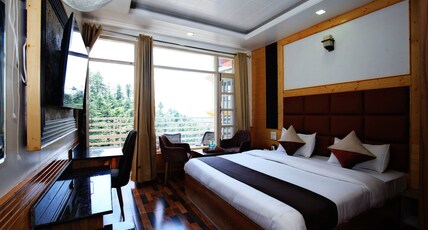 Decent Stay Rooms and Apartment Room Type - 3 BHK Premium Apartment