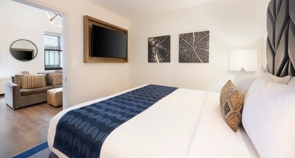 Hotel Indigo BOSTON GARDEN Room Type - 1 Bedroom Suite 1 King Hotel Indigo BOSTON GARDEN Room Type - 1 Bedroom Suite 1 King