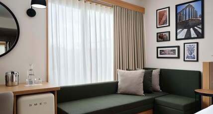 Hilton Garden Inn Evora Room Type - KING PREMIUM VIEW SOFABED