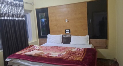 AL-AYAAN GUEST HOUSE Room Type - Standard Room