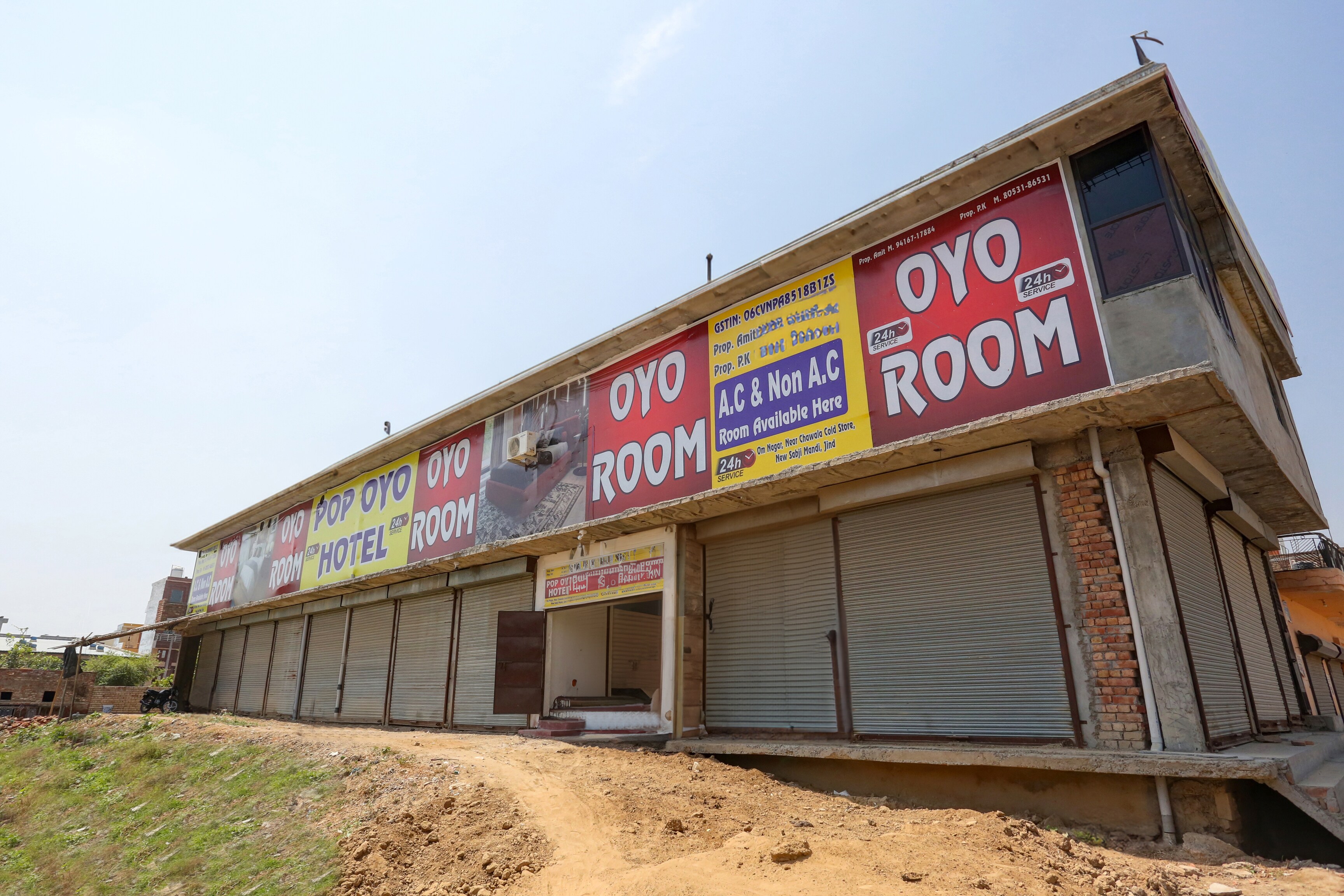 POP OYO HOTEL. - Tap to explore photos