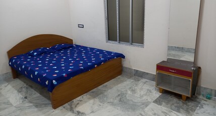 SWASTIK BHAVAN Room Type - Deluxe AC room with Geyser