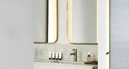 Hotel Chadstone Melbourne - MGallery by Sofitel Room Type - Deluxe Suite, 1 bedroom with 1 King Size Bed