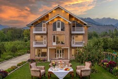 Address of Royal Cliff Resort -Luxury in Nature's Lap