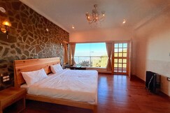 The Rustic Ridge By The Trident Stays