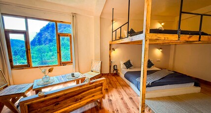 Grham Hostel Room Type - Superior Double or Twin Room with Mountain View