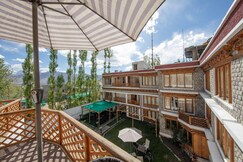 Ree Hostel