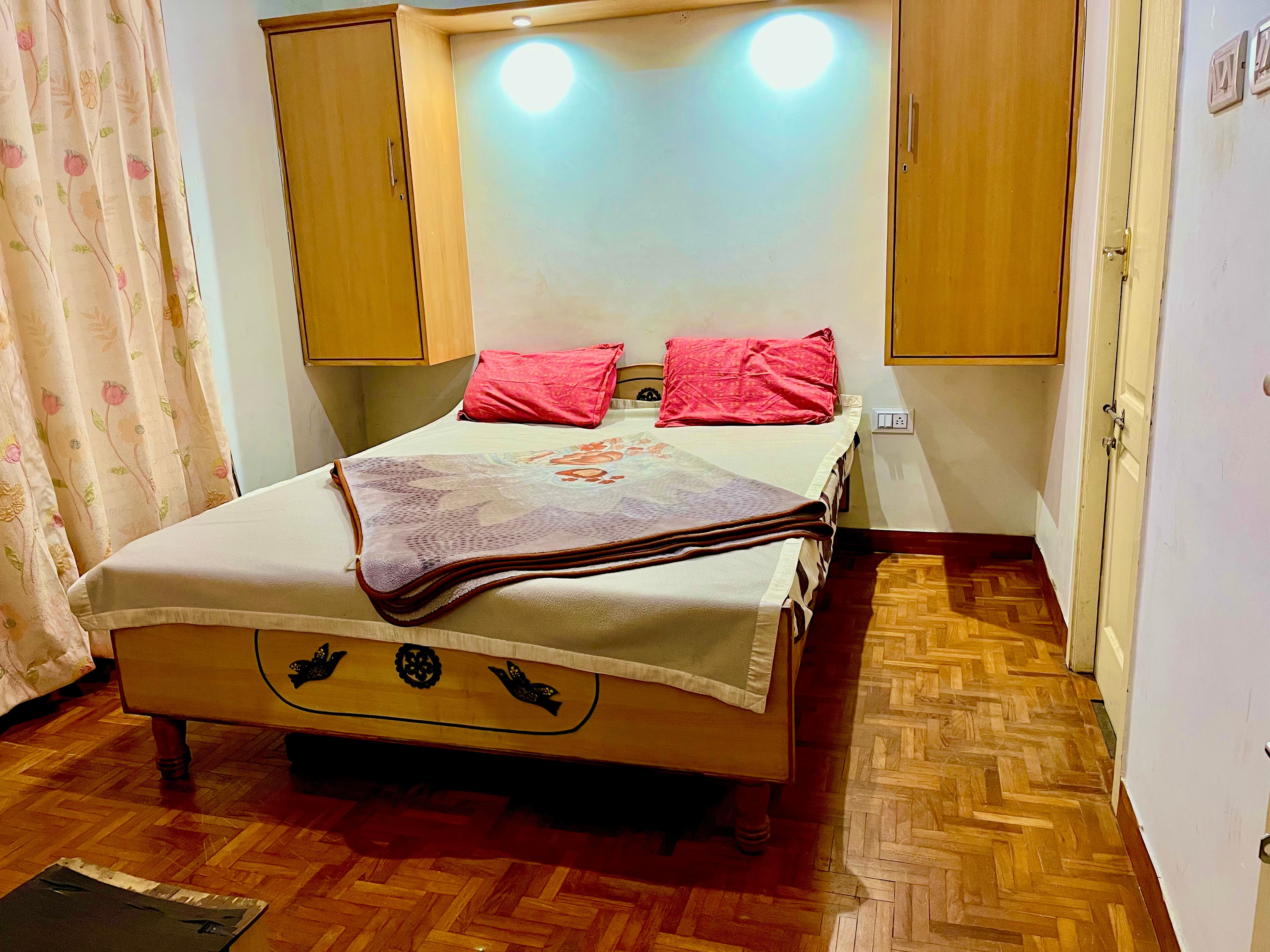 Vasanth Resorts Kodaikanal - Tap to explore photos