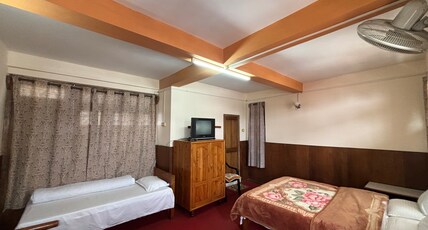 Deki Lodge Homestay, Kalimpong Room Type - Super Deluxe Triple bedroom