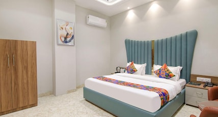 Hotel Royal Court Room Type - Standard Room Hotel Royal Court Room Type - Standard Room