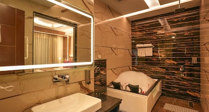 Hotel RJ Room Type - Presidential Suite Room Hotel RJ Room Type - Presidential Suite Room