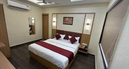 TRPOTELS The Ananta Inn @ Near Old High Court Room Type - Suite Room