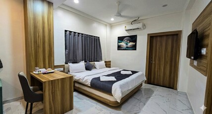 Samarth Lodging Room Type - Executive AC Room Highway Facing Near McDonalds