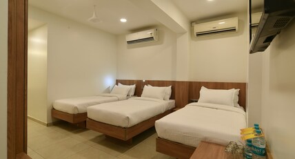 Hotel Panchavati Yatri. Room Type - AC 5 Bed Deluxe Room