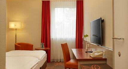 Sunday Hotel Leipzig-Halle Room Type - Deluxe double room