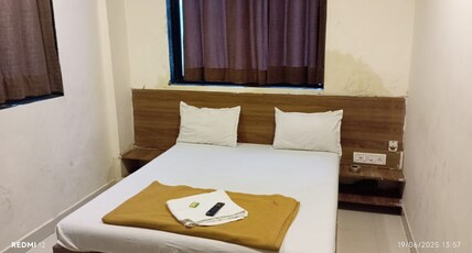 Hotel Harshita Inn Room Type - Standard Room