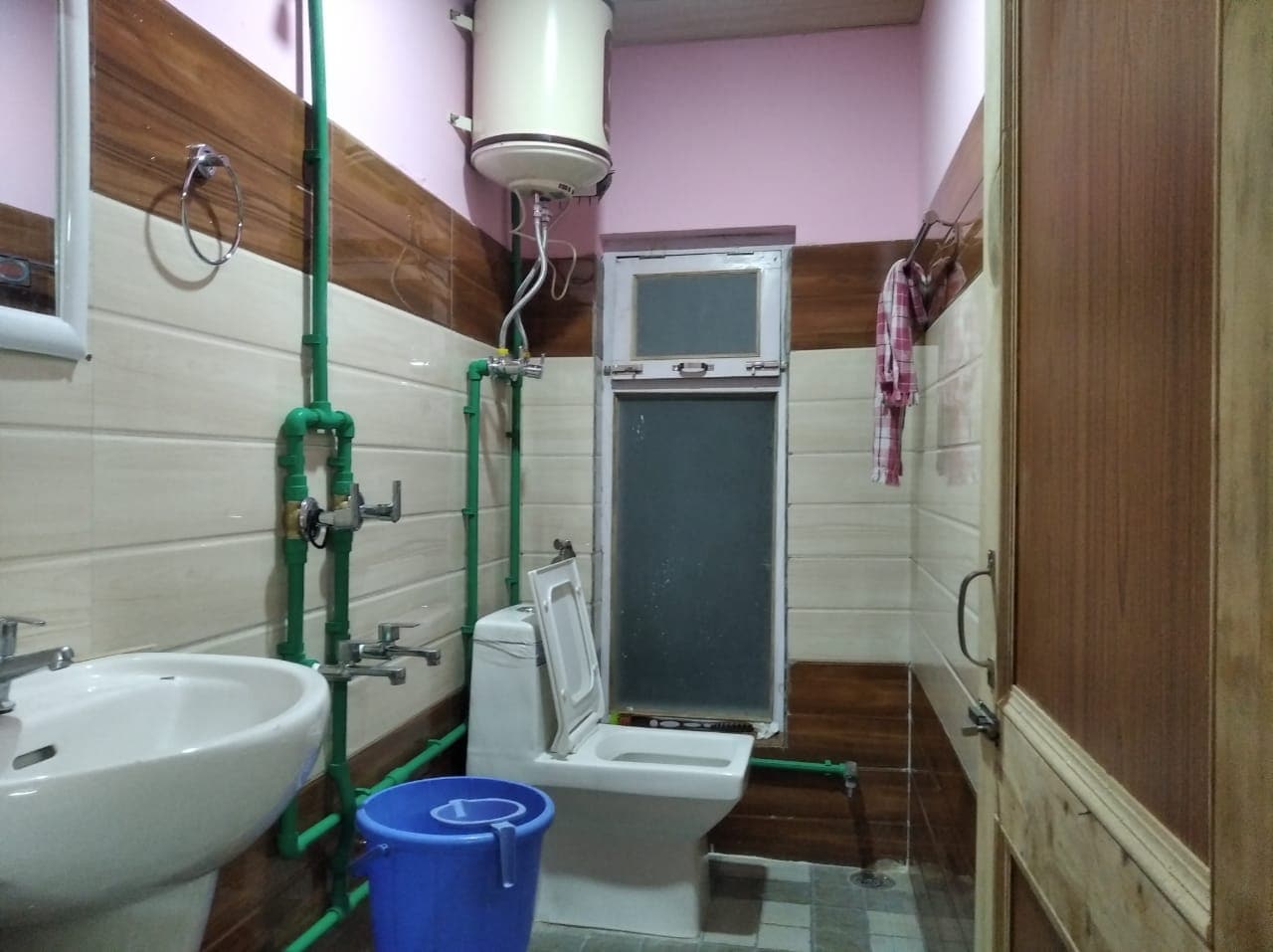 Ridhima Home Stay - Tap to explore photos