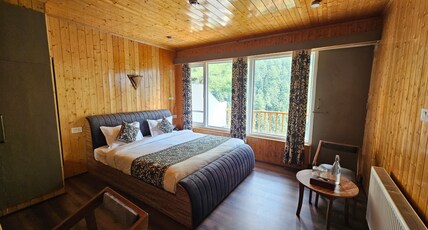 Xenious White House Eco Resort Room Type - Lighting Deal at Alivaa