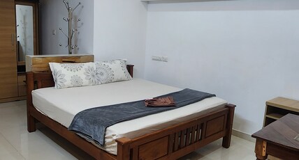 Cheenavala Homestay Room Type - River View Room