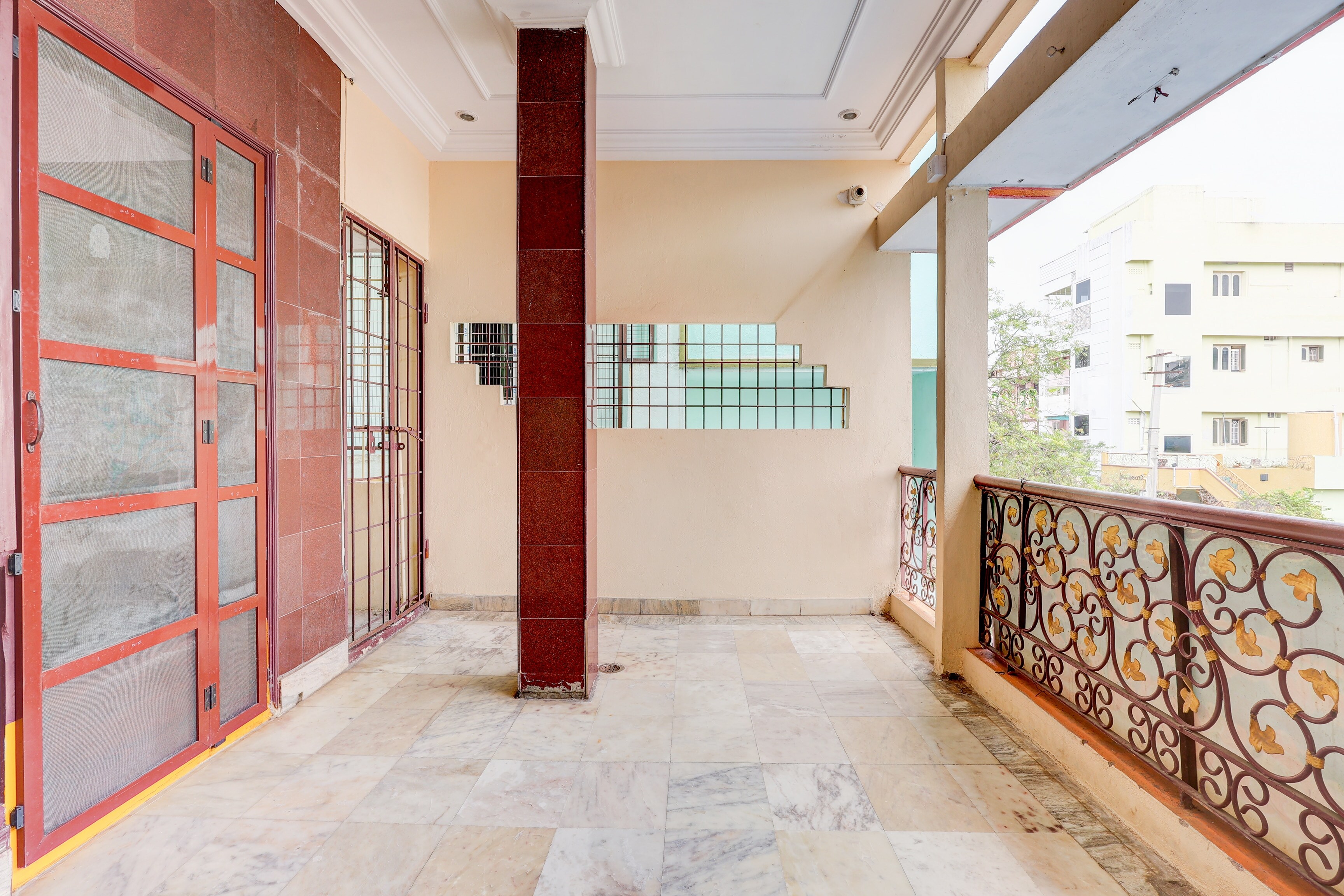 OYO Hotel O Buckingham Canal Vijayawada - Tap to explore photos