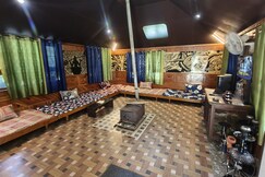 Chander guest house kasol