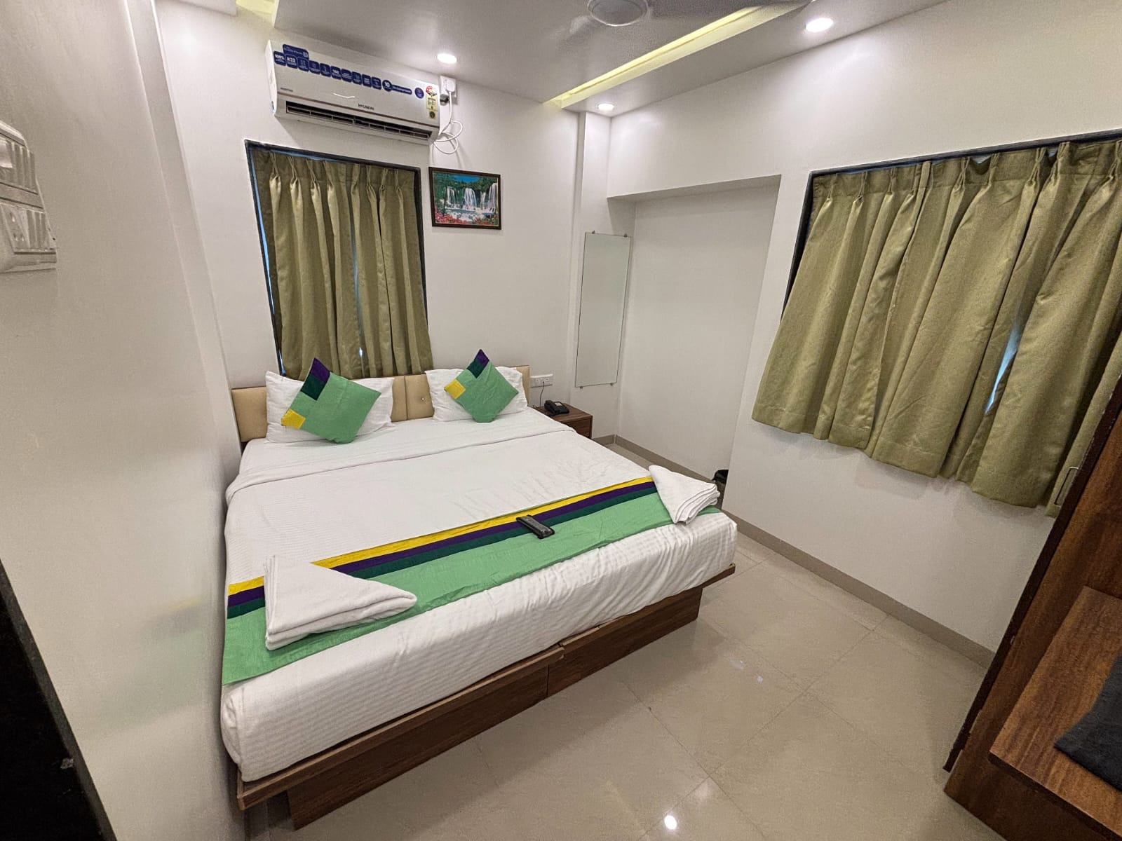 Rooms in 2BHK Atithi Homestay 1 - Tap to explore photos