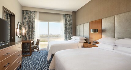 Embassy Suites by Hilton Denton Convention Center Room Type - 2 QUEEN PREMIUM SUITE